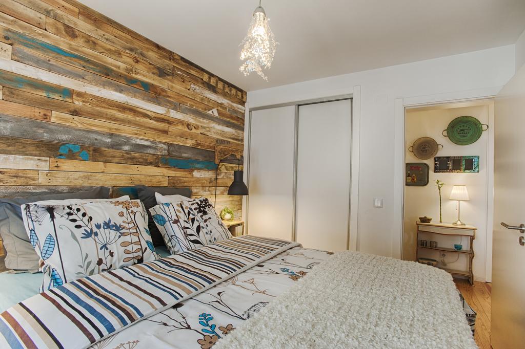 Bmyguest - 28 Tram Central Apartment Lisbon Room photo